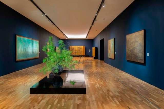 温州文化“出圈”!“涵墨镂金——万亨屏画展”亮相上海